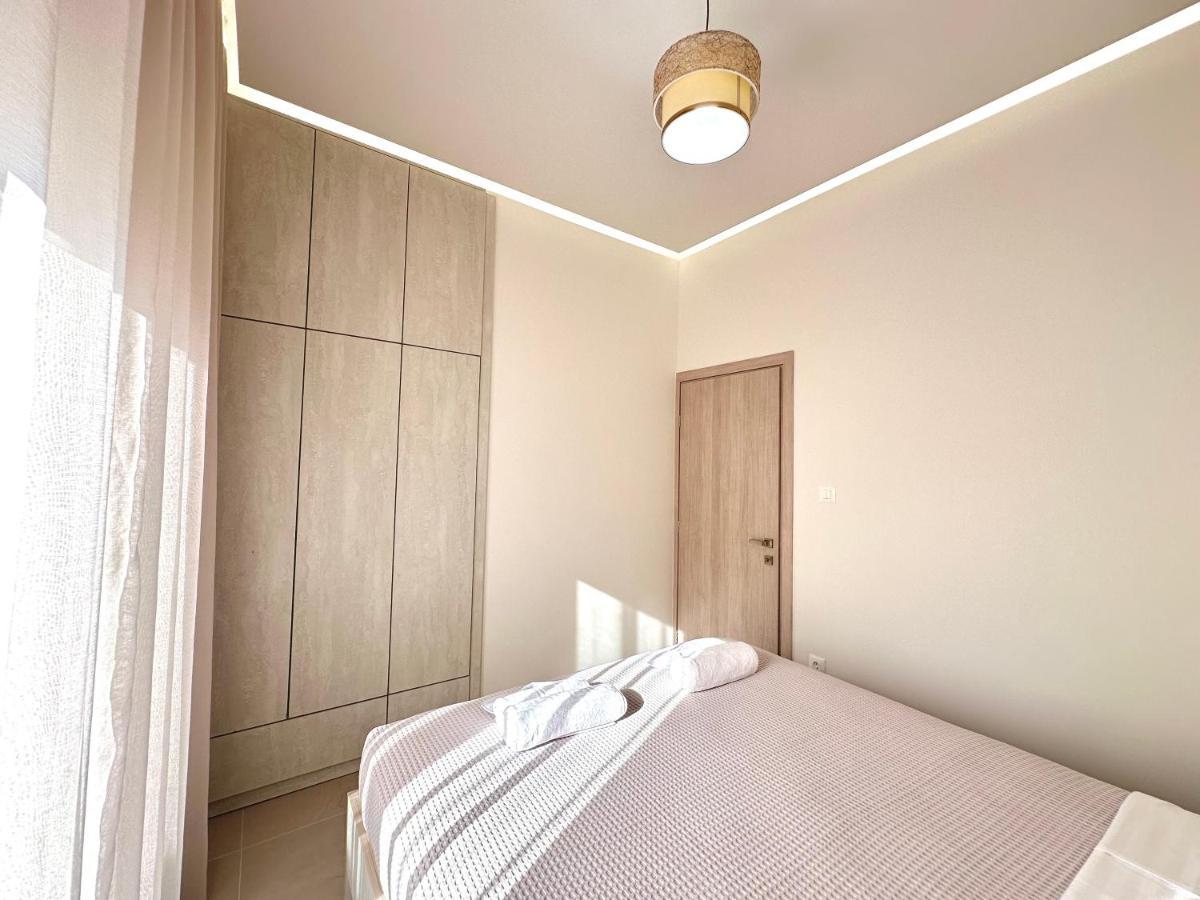 Seaside Deluxe Apartment Ialysos  Buitenkant foto
